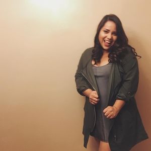 Meet your Posher, Courtney